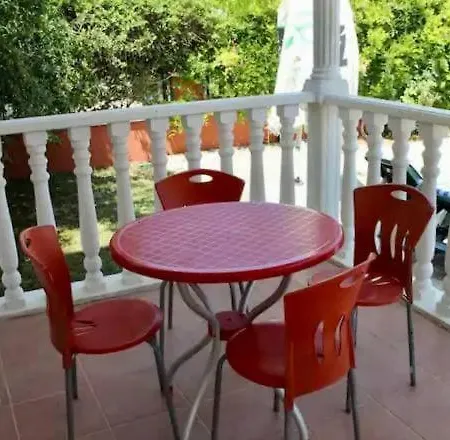 Belek Oezel Havuzlu Villa Apartment *